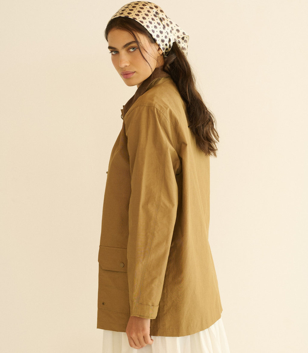 WAVERLEY RAINCOAT -- COYOTE